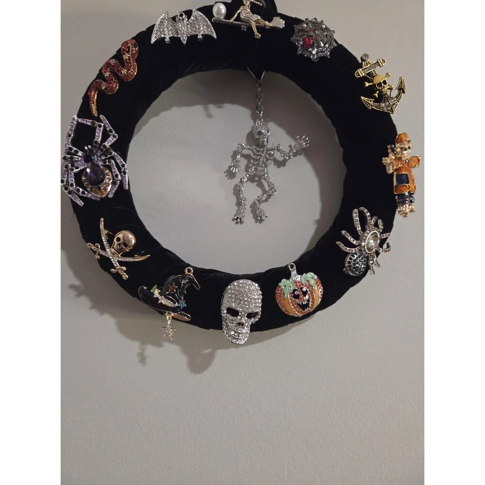 Halloween Brooch Wreath
